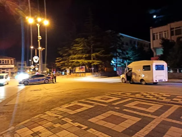 Şuhut'ta trafik ekipleri alkole geçit vermedi Şuhut'ta trafik ekipleri alkole geçit vermedi