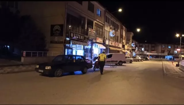 Şuhut'ta trafik ekipleri alkole geçit vermedi Şuhut'ta trafik ekipleri alkole geçit vermedi