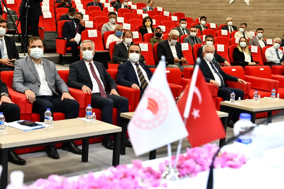 Tarım ve Orman Bakan Yardımcısı Akif Özkaldı, Sektör Temsilcileri ile Bir Araya Geldi