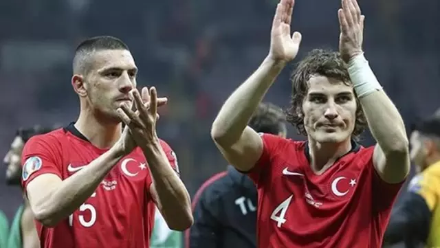 Yeni Puyol olacak! Barcelona milli futbolcumuz Çağlar Söyüncü için harekete geçti, kulübü 50 milyon euro istedi Yeni Puyol olacak! Barcelona milli futbolcumuz Çağlar Söyüncü için harekete geçti, kulübü 50 milyon euro istedi