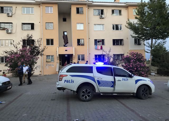 Adana'da komşusunun ateş açtığı kadın öldü, eşi yaralandı - Haberler