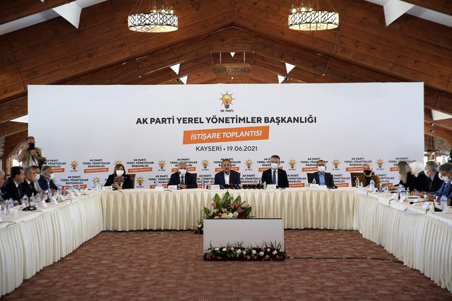 'CHP'li belediyelerin taş üstüne taş koydukları yok. Algı operasyonu çekerek devam ediyorlar'