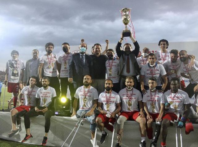 Ampute Futbol Süper Ligi'nde şampiyon Etimesgut Belediyesi