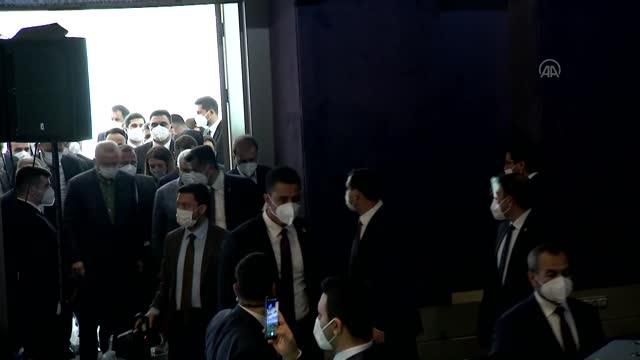 Bakan Ersoy: 'Turizmi yeniden rayına oturtmayı başaracağız'