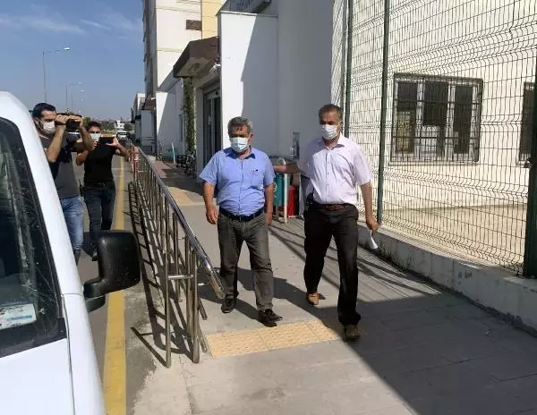 Belediye meclis üyesi, eski eşini boşandıkları gün bıçakladı