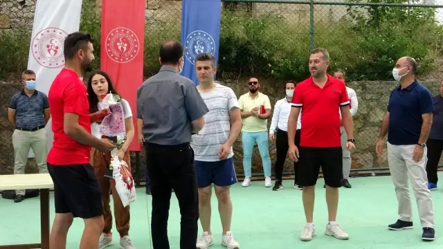 Can Üner Tenis Yaz Turnuvası'nda kupalar sahiplerini buldu