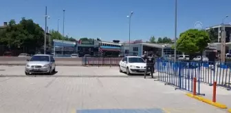 Erzincan: Darbettiği kadının para ve ziynet eşyasını gasbettiği iddiasıyla bir kişi tutuklandı Erzincan: Darbettiği kadının para ve ziynet eşyasını gasbettiği iddiasıyla bir kişi tutuklandı