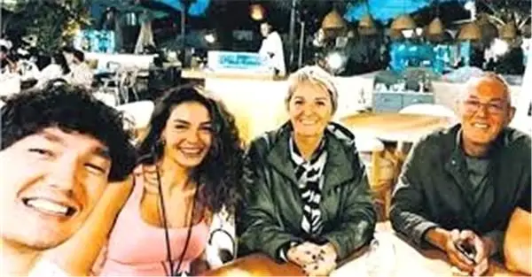 Ebru Şahin aileye girdi Ebru Şahin aileye girdi
