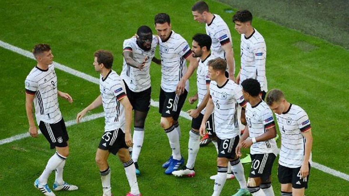 EURO 2020 F Grubu'nda müthiş bir heyecana sahne olan maçta Almanya, Portekiz'i 4-2 mağlup etti