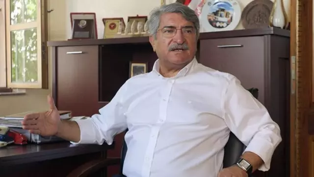 Galatasaray başkanlık seçiminde, eski bakan Fikri Sağlar'dan dikkat çeken 3 Temmuz sözleri Galatasaray başkanlık seçiminde, eski bakan Fikri Sağlar'dan dikkat çeken 3 Temmuz sözleri