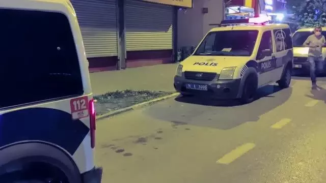 Kısıtlama saatinde açık olan eğlence mekanındaki 26 kişiye para cezası kesildi