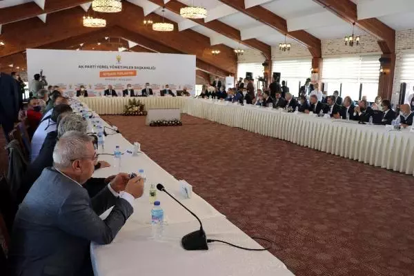 ÖZHASEKİ: İSTANBUL'DA 11 BİN 706 KİŞİYİ İŞİNDEN ETTİLER ÖZHASEKİ: İSTANBUL'DA 11 BİN 706 KİŞİYİ İŞİNDEN ETTİLER