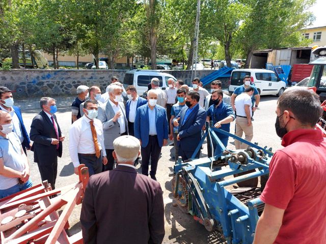 susuzlular ak parti milletvekillerini bagrina 6 14211221 o