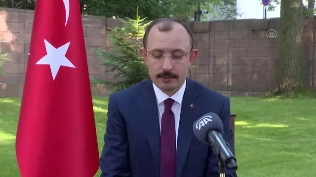 Ticaret Bakanı Mehmet Muş, Orta Avrupa ülkelerine yönelik temaslarını değerlendirdi Ticaret Bakanı Mehmet Muş, Orta Avrupa ülkelerine yönelik temaslarını değerlendirdi