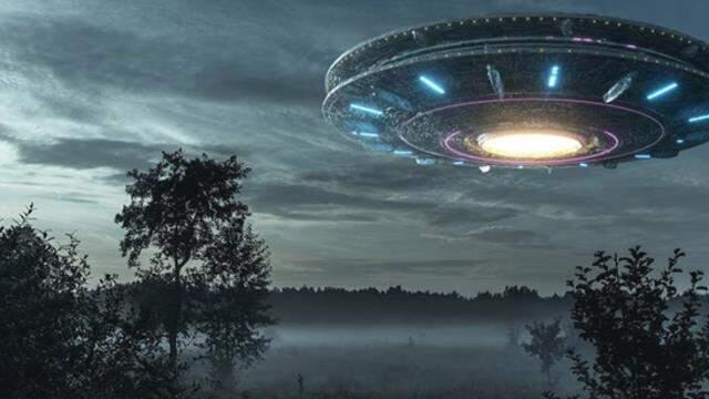 UFO gördüğünü söyleyip alay konusu olan Gareth Bale, kafayı iyice uzaylılara taktı UFO gördüğünü söyleyip alay konusu olan Gareth Bale, kafayı iyice uzaylılara taktı