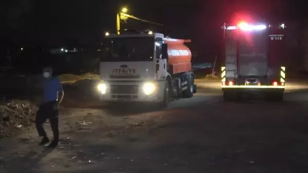 Son Dakika | Yangında, çuvallardaki patlamayla birlikte yayılan koku, paniğe neden oldu