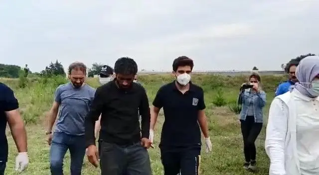 Yüksek gerileme çıkan kişi, 15 metreden aşağı atladı