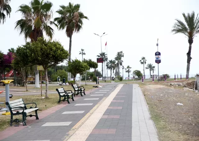 Samsun ve çevre illerde sokağa çıkma kısıtlaması nedeniyle sakinlik yaşanıyor Samsun ve çevre illerde sokağa çıkma kısıtlaması nedeniyle sakinlik yaşanıyor