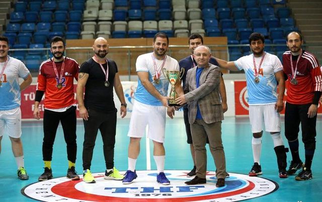 ALKÜ hentbol takımı 1'inci lige yükseldi