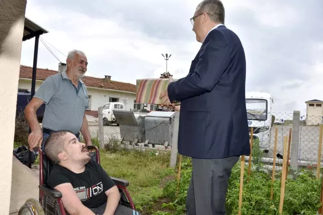 Başkan Özkan'dan Babalar Günü için en özel kutlama Başkan Özkan'dan Babalar Günü için en özel kutlama