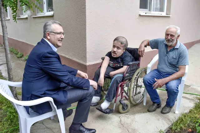 Başkan Özkan'dan Babalar Günü için en özel kutlama