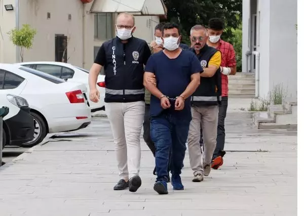Son dakika haberi: Baskında el konulan kumar parasını geri almak için polisin elini ısırdı