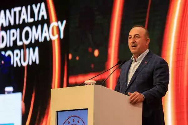 ÇAVUŞOĞLU: RUSYA'NIN KARARI BİZİ VE RUSLARI MEMNUN ETTİ