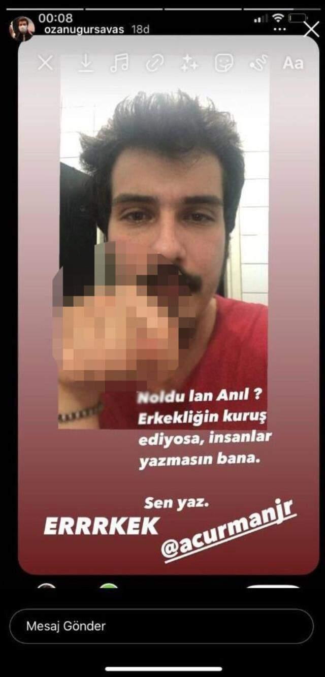 CHP'li genç, partisinin İlçe Başkanı'na el hareketi çekip, hakaret etti CHP'li genç, partisinin İlçe Başkanı'na el hareketi çekip, hakaret etti