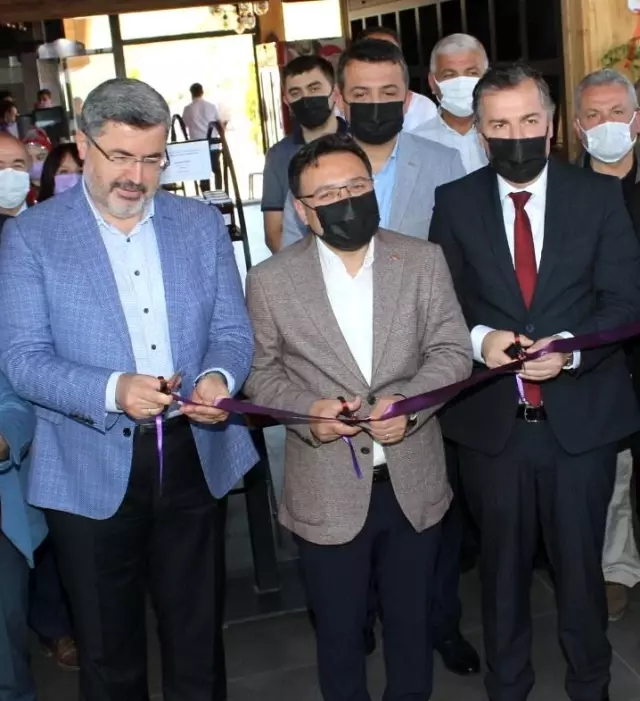 Lavantalar kaymakamlık eliyle sabun, kozmetik ürün ve yağa dönüştü Lavantalar kaymakamlık eliyle sabun, kozmetik ürün ve yağa dönüştü