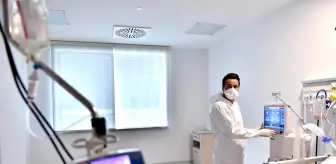 Savaş: Fedakar sağlık çalışanı babalar, Kovid-19'la mücadelede yaşadıkları zorlukları unutamıyor Savaş: Fedakar sağlık çalışanı babalar, Kovid-19'la mücadelede yaşadıkları zorlukları unutamıyor
