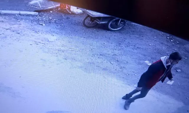 İstanbul'da gasp dehşeti: Bonzai içirip bayılttıkları taksiciyi soydular