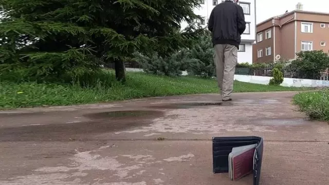Kimliğini kaybedince hayatı kabusa döndü! Adına açılan şirket nedeniyle binlerce liralık borcu var Kimliğini kaybedince hayatı kabusa döndü! Adına açılan şirket nedeniyle binlerce liralık borcu var