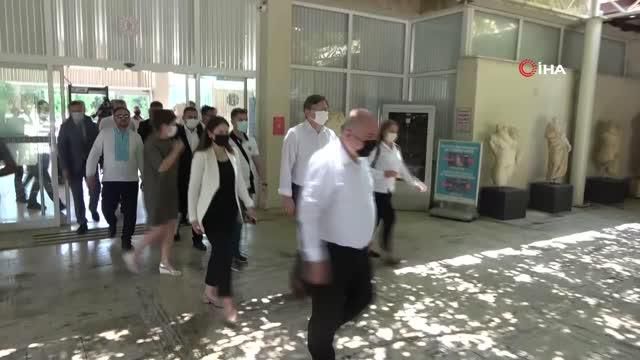 ukrayna disisleri bakani dmitro kuleba tum 3 14213141 o