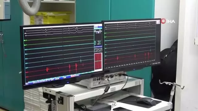 ZBEÜ doktorlarından kalp hastalığında başarı oranı yüzde 98'lik uygulama ZBEÜ doktorlarından kalp hastalığında başarı oranı yüzde 98'lik uygulama