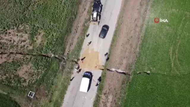 Afyon'da endişe uyandıran göçük ve yarıklar Afyon'da endişe uyandıran göçük ve yarıklar