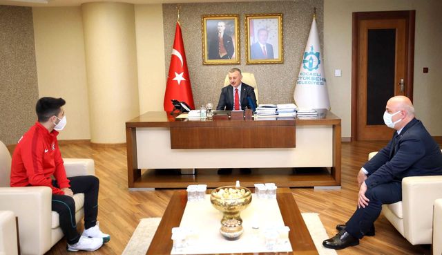 baskan buyukakin eray ile gurur duyuyoruz 2 14214393 o