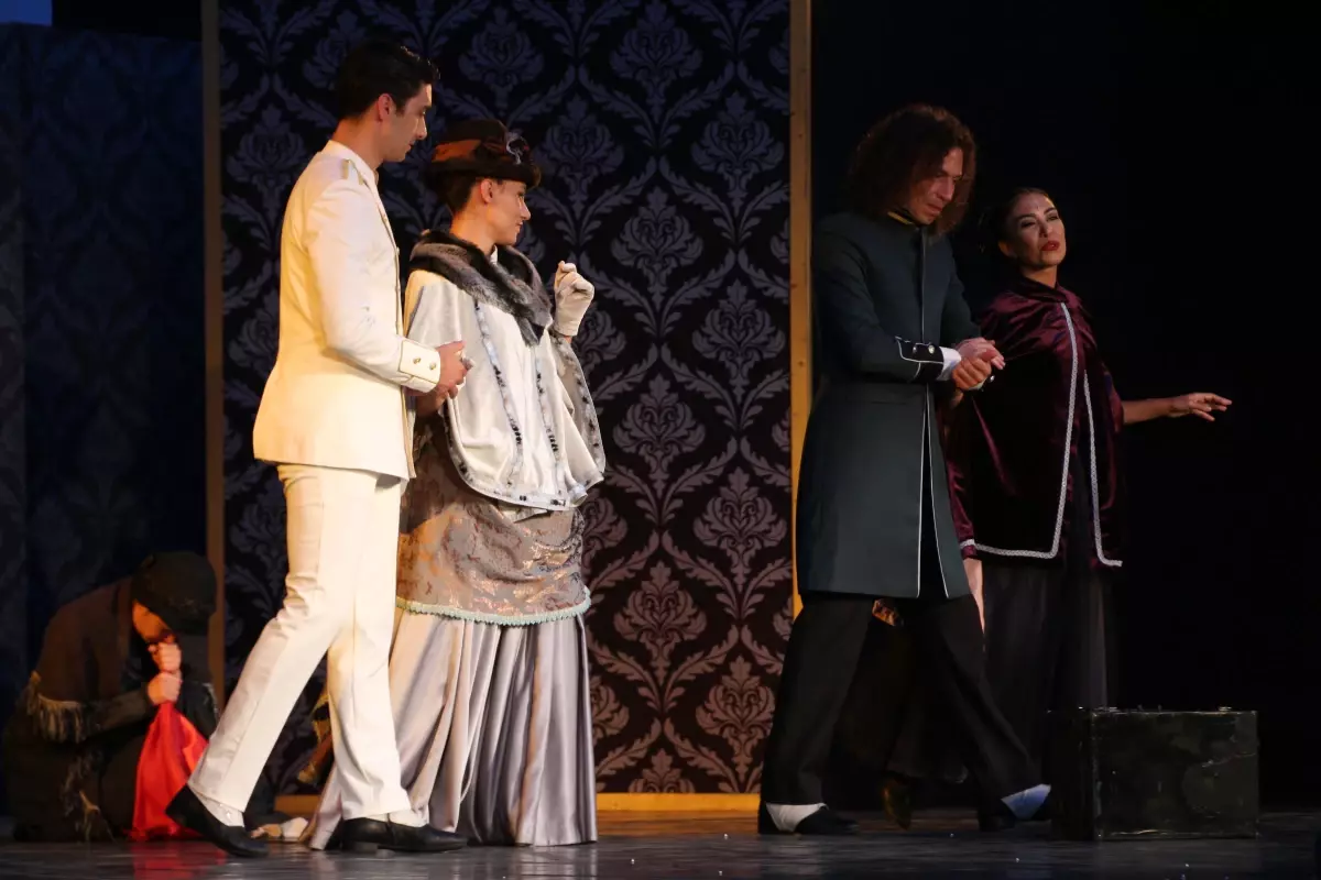 Devlet Tiyatroları 11. Antalya Uluslararası Tiyatro Festivali başladı