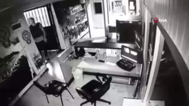Son dakika haber... Esenyurt'ta polis merkezinde ölen kişi hakkında savcılık açıklama yaptı