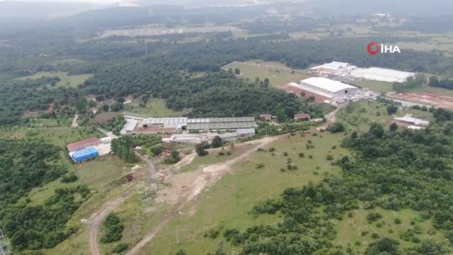 iyi parti li lutfu turkkan in kacak ciftligi 3 14214557 o