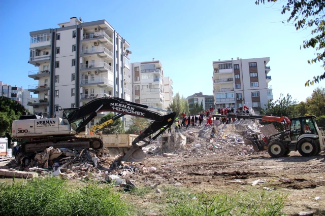 11 kişiye mezar olan Yağcıoğlu Apartmanı, 1975 Yönetmeliği'ne bile aykırı yapılmış