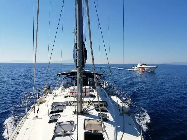Aydın'da 100 kaçak göçmen kurtarıldı