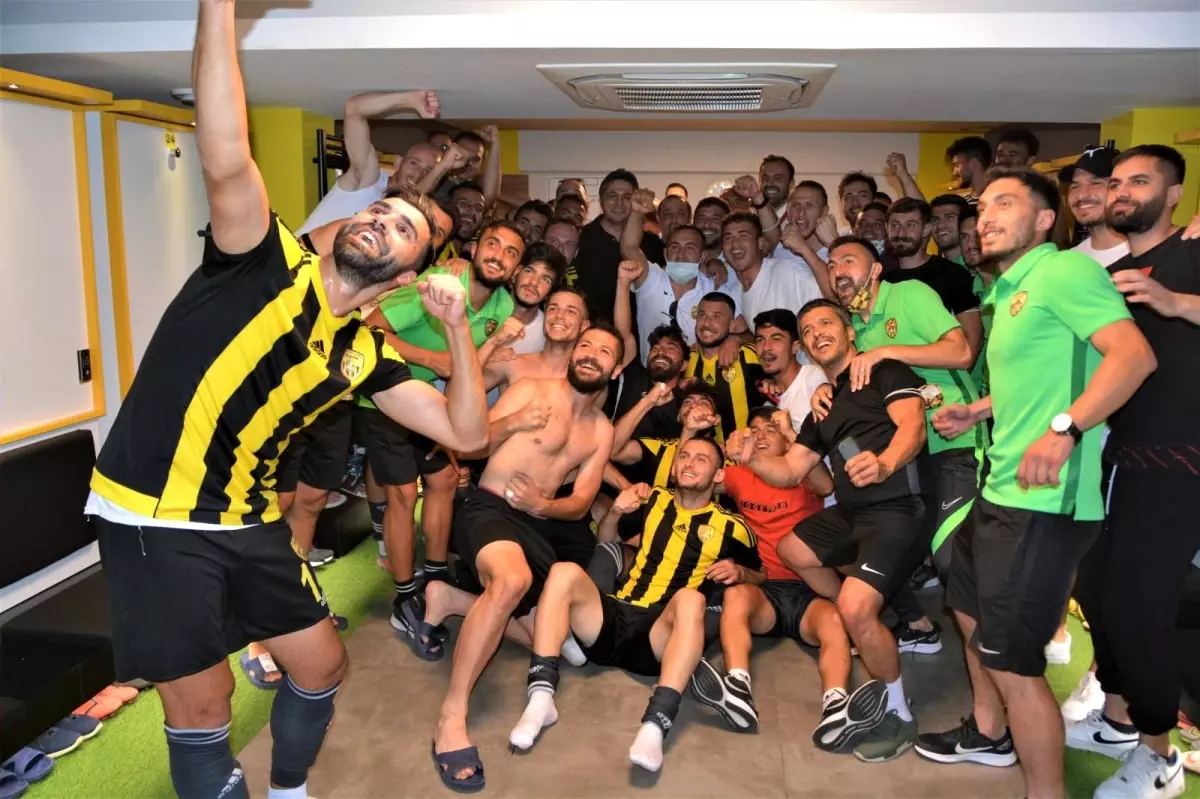 Lider Aliağaspor Fk, İzmirspor'u Rahat Geçti