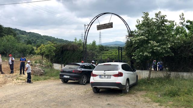 lutfu turkkan in kacak ciftligi tahliye edili 5 14214557 o