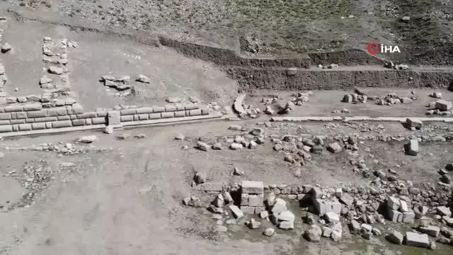 Romalıların Efes'ten sonraki en önemli kentlerinde kazı çalışmaları tekrar başladı Romalıların Efes'ten sonraki en önemli kentlerinde kazı çalışmaları tekrar başladı