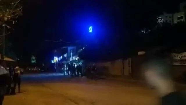 Şeyh Cerrah'ta Filistinliler ile Yahudi yerleşimciler arasında kavga çıktı (2) Şeyh Cerrah'ta Filistinliler ile Yahudi yerleşimciler arasında kavga çıktı (2)