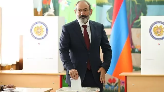 Son Dakika: Ermenistan'daki parlamento seçimlerini Paşinyan'ın partisi kazandı! Muhalefet sonuçları tanımadı Son Dakika: Ermenistan'daki parlamento seçimlerini Paşinyan'ın partisi kazandı! Muhalefet sonuçları tanımadı