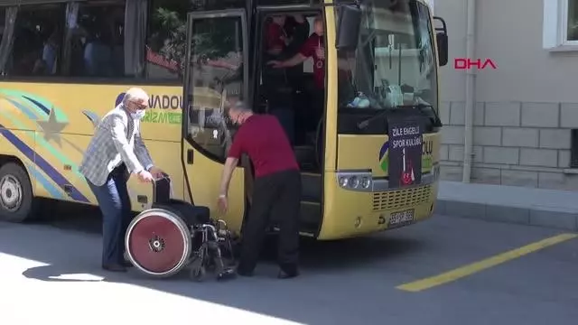 SPOR 2'nci Lig'e yükselen bedensel engelli basketbolcuları vali karşıladı SPOR 2'nci Lig'e yükselen bedensel engelli basketbolcuları vali karşıladı