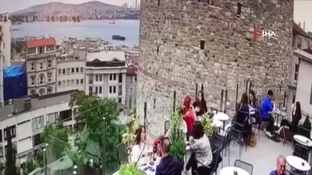 18 yaşındaki gencin Galata Kulesi'nden atlama anı kamerada 18 yaşındaki gencin Galata Kulesi'nden atlama anı kamerada
