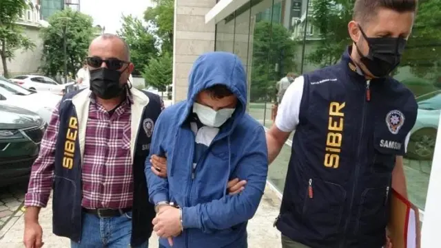 37 bin yasak veriyi izinsiz indiren öğretmen gözaltına alındı 37 bin yasak veriyi izinsiz indiren öğretmen gözaltına alındı