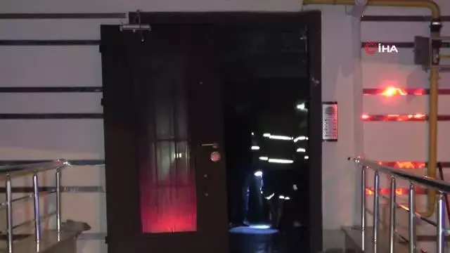Apartmanda yangın paniği: 1'i bebek 4 kişi dumandan etkilendi